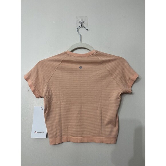 Luluemon Women's Size 6 Swiftly Tech Cropped Short-Sleeve Shirt 2.0 PCHB  NWT - Picture 3 of 5